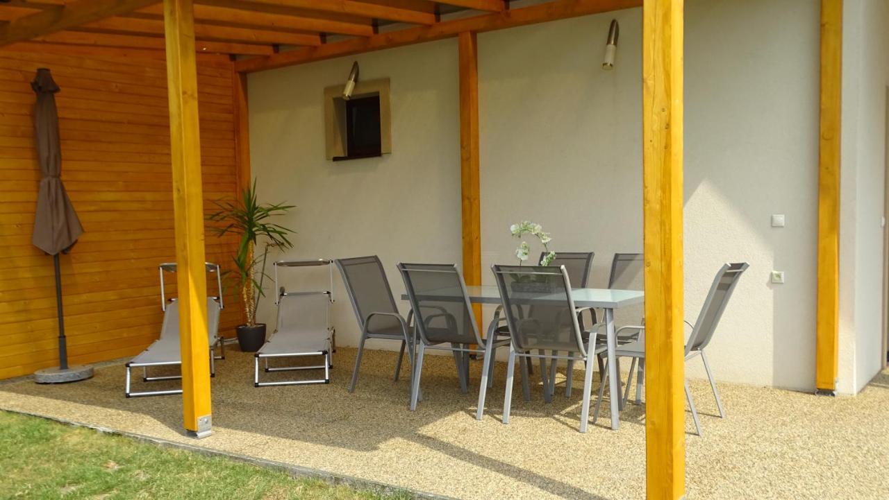 Kimy Home Mojmírovce Extérieur photo